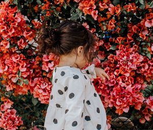 Preview wallpaper girl, child, flowers, bright