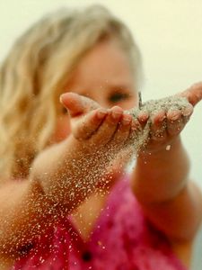 Preview wallpaper girl, child, sand, arms