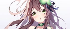 Preview wallpaper girl, clover, glance, anime, art, green