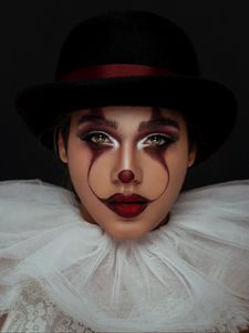 Preview wallpaper girl, clown, face, paint, makeup