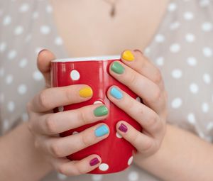 Preview wallpaper girl, cup, hands, dot
