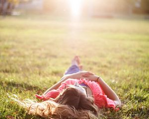 Preview wallpaper girl, grass, nature, rest, sunshine