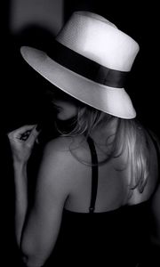 Preview wallpaper girl, hat, bw, shadow