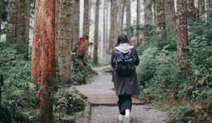 Preview wallpaper girl, loneliness, alone, path, forest