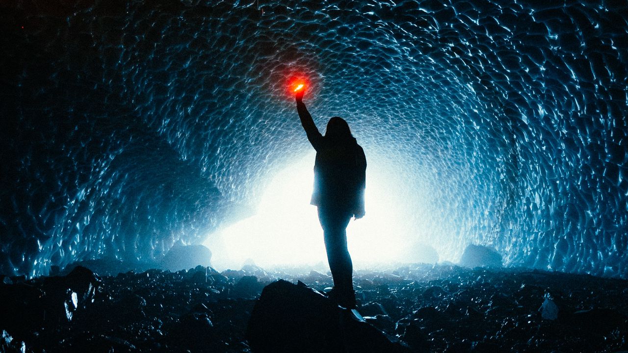 Wallpaper girl, silhouette, cave, glow