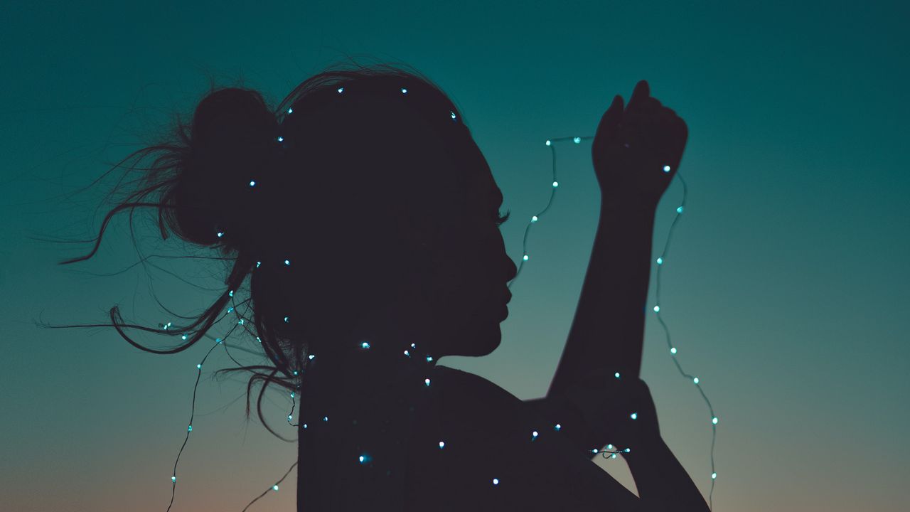 Wallpaper girl, silhouette, garland, lights, sunset, dark