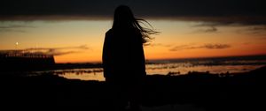 Preview wallpaper girl, silhouette, night, hair, wind