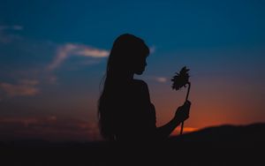 Preview wallpaper girl, silhouette, sunflower, flower, sunset