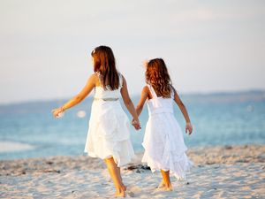 Preview wallpaper girls, children, coast, ocean, sea