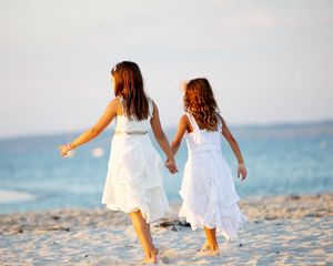 Preview wallpaper girls, children, coast, ocean, sea