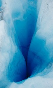 Preview wallpaper glacier, hole, ice tunnel, ice