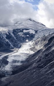 Preview wallpaper glacier, mountain, fog, clouds