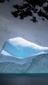 Preview wallpaper glacier, mountain, snow, antarctica