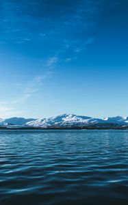 Preview wallpaper glacier, water, mountains, horizon, snowy, ice