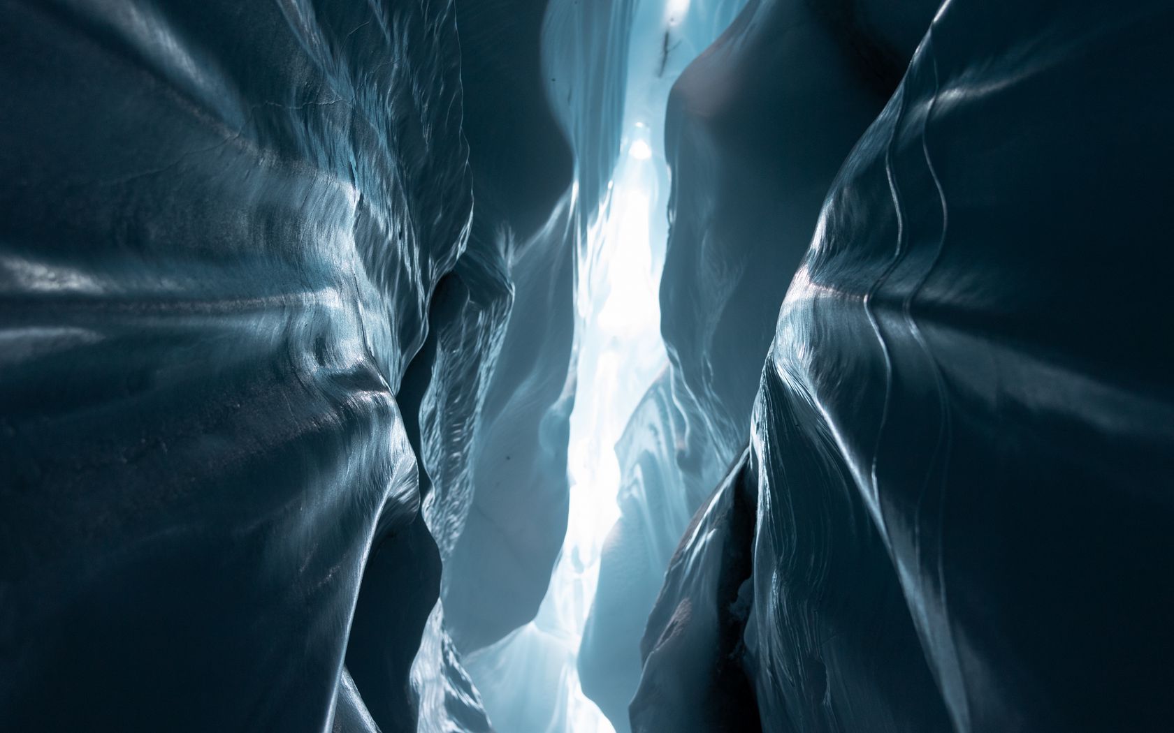 Download wallpaper 1680x1050 glaciers, canyon, ice, light widescreen 16 ...