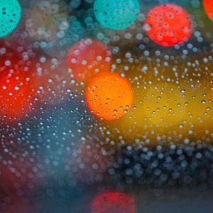 Preview wallpaper glare, bokeh, drops, glass, surface