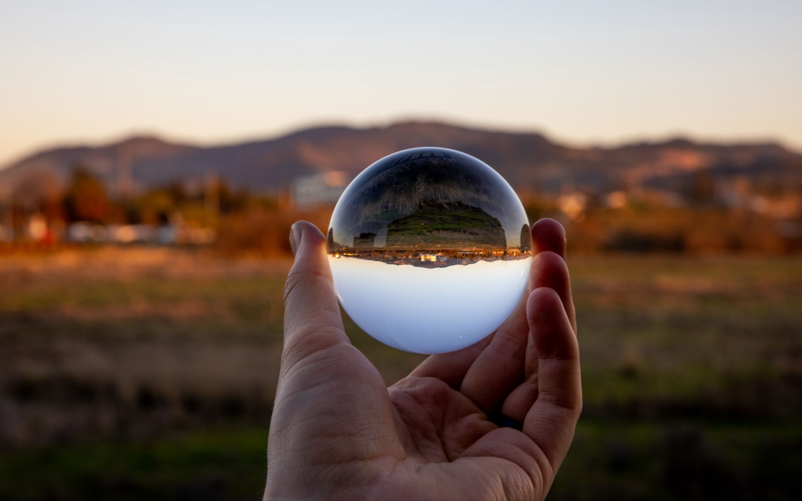 Download wallpaper 2560x1600 glass ball, ball, reflection, landscape ...