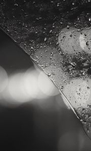 Preview wallpaper glass, broken, drops, bokeh, blur, black and white