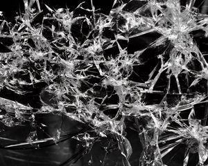 Preview wallpaper glass, cranny, broken, bw