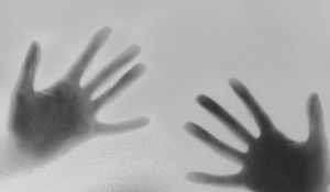 Preview wallpaper glass, hands, prints, silhouette, black and white