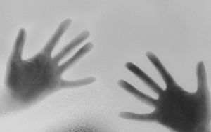 Preview wallpaper glass, hands, prints, silhouette, black and white