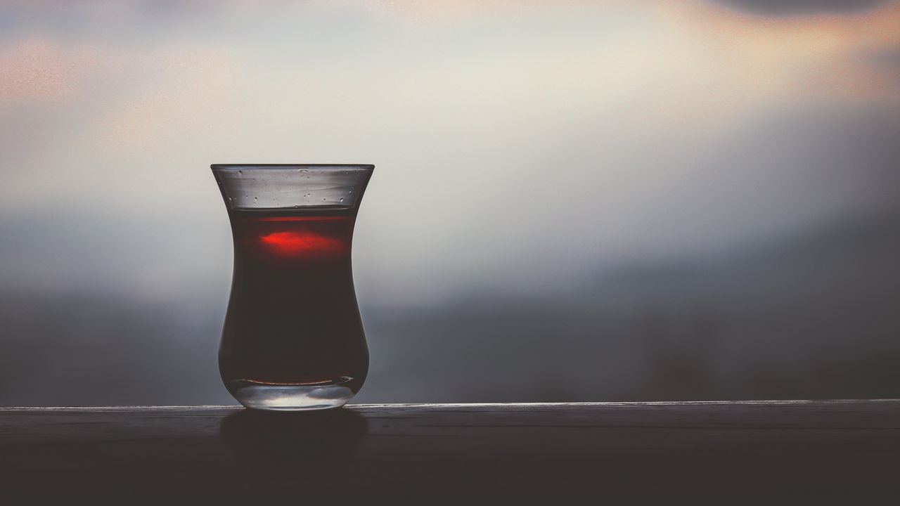 Wallpaper glass, tea, dark, drink, blur