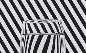 Preview wallpaper glass, water, stripes, distortion, illusion, black and white