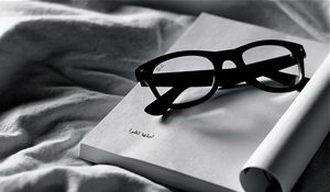Preview wallpaper glasses, miscellaneous, book, cloth, black white