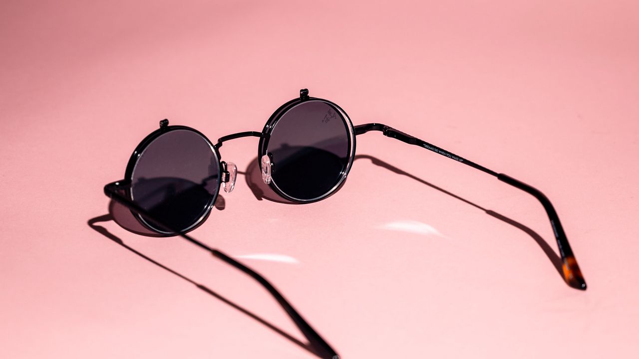 Wallpaper sunglasses, style, pink, minimalism hd, picture, image