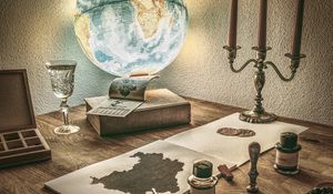 Preview wallpaper globe, lamp, drawing, table