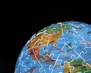 Preview wallpaper globe, map, puzzle