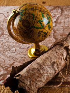 Preview wallpaper globe, map, table, travel