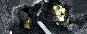 Preview wallpaper gold, crystals, minerals, rocks, stones