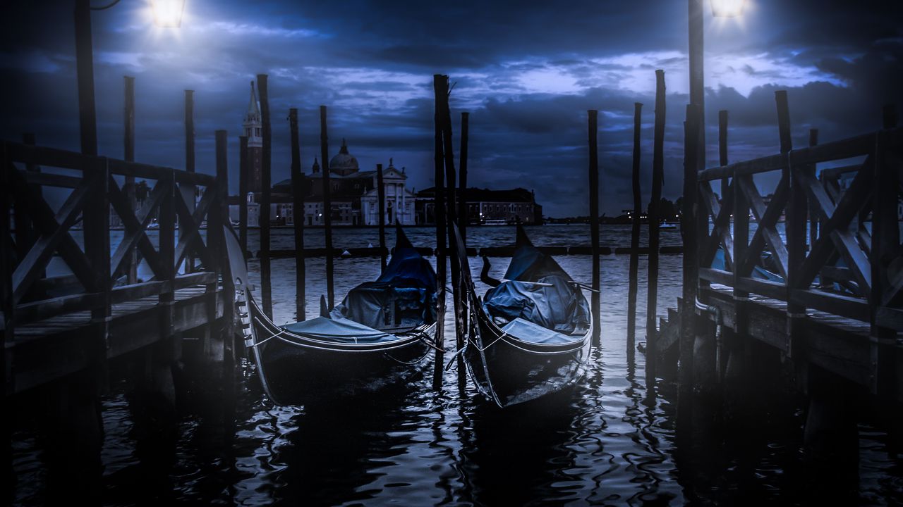 Wallpaper gondola, boats, night, pier
