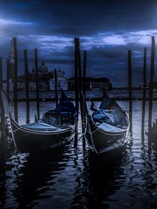 Preview wallpaper gondola, boats, night, pier