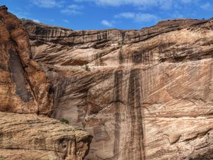 Preview wallpaper gorge, rock, sky, stones