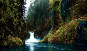Preview wallpaper gorges, waterfalls, moss, rocks, mystery, color