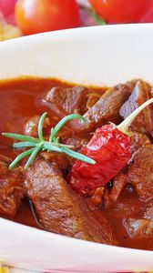 Preview wallpaper goulash, meat, beef, sauce, pasta