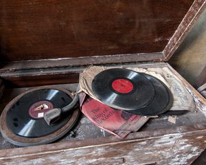 Preview wallpaper gramophone, records, music
