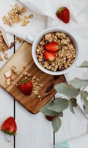 Preview wallpaper granola, strawberry, berries, bowl, breakfast