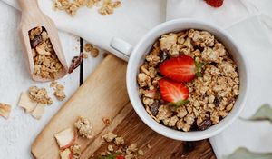 Preview wallpaper granola, strawberry, berries, bowl, breakfast