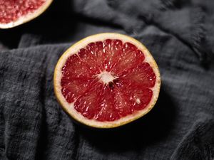 Preview wallpaper grapefruit, fruit, citrus, ripe, juicy
