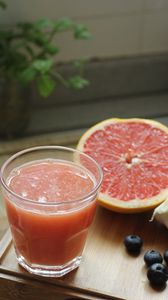 Preview wallpaper grapefruit, juice, smoothie, fruit, fresh, glass