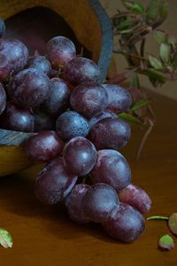 Preview wallpaper grapes, berries, fruit, bunch