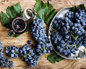 Preview wallpaper grapes, branch, fruit, jam