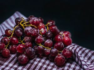 Preview wallpaper grapes, fruits, berries, bunch, ripe