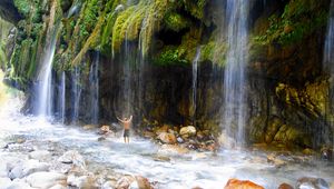 Preview wallpaper greece, falls, rocks, guy, back, stones