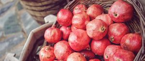 Preview wallpaper grenades, fruit, basket, ripe