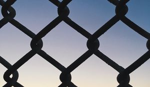 Preview wallpaper grid, dark, fence