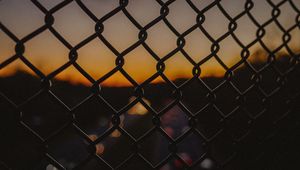 Preview wallpaper grid, fence, night, dark